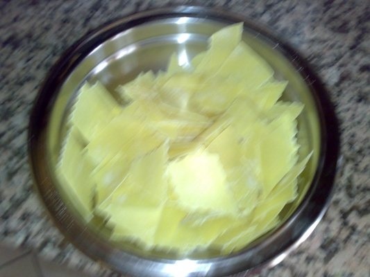 Maltagliate cu dovlecei si fructe de mare