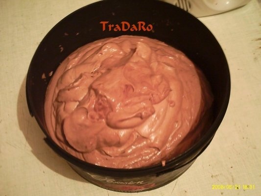 Inghetata cu iaurt cu pulpa de fructe