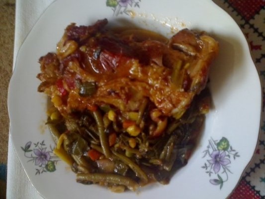 Pulpa de miel cu verdeturi la cuptor