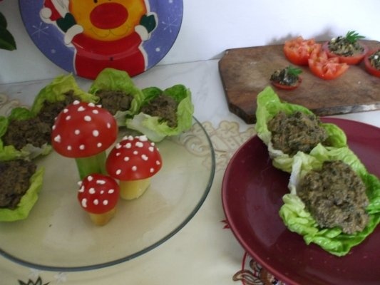 Limba rasol cu ciuperci si sos