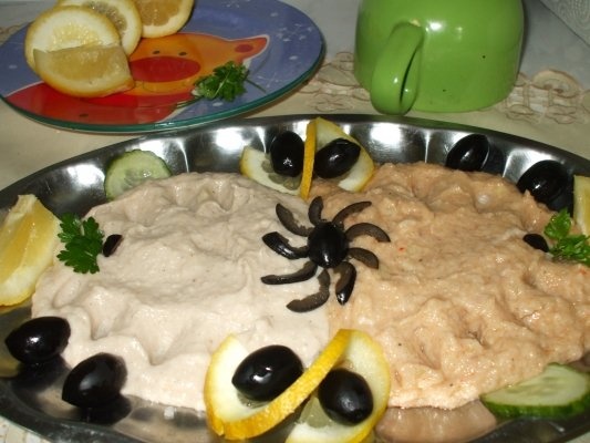 Salata de icre false