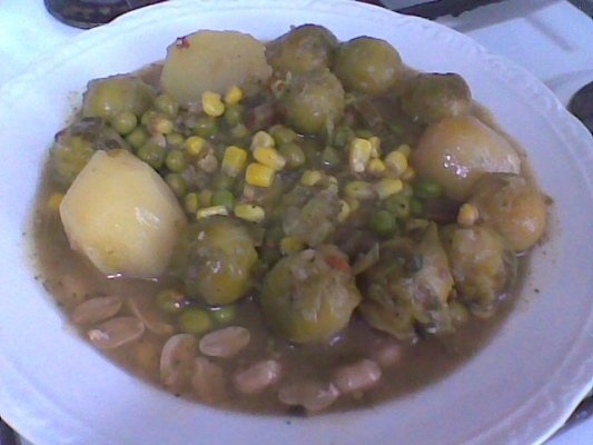 Varza de Bruxelles combinata.