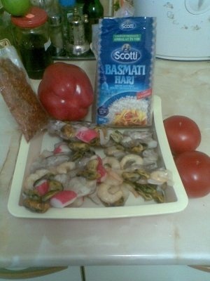 PAELLE CU FRUCTE DE MARE