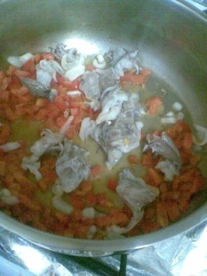 PAELLE CU FRUCTE DE MARE