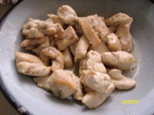 Piept de pui cu ananas