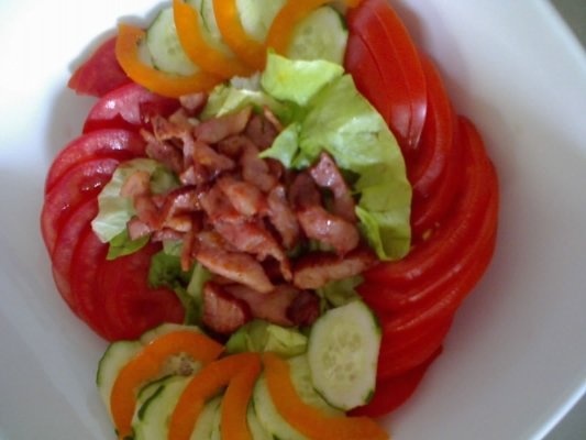 Salata  cu bacon bits