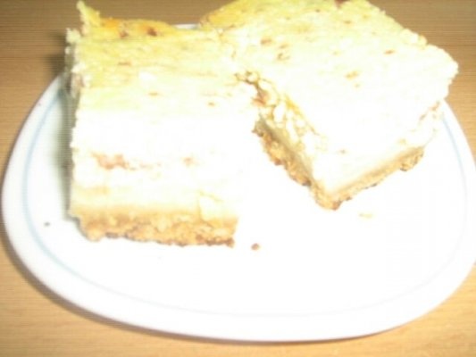 Prajitura dulce cu branza