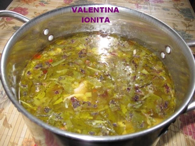 Bors de gaina cu loboda