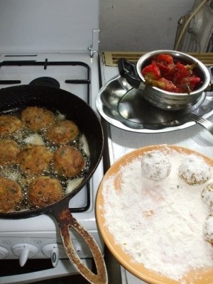 Chiftele de ciuperci cu legume