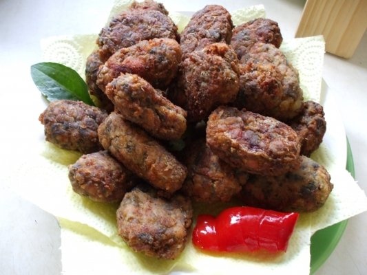 Chiftele de ciuperci cu legume