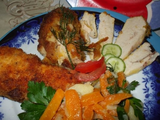 Pui pane cu morcov ras si garnitura