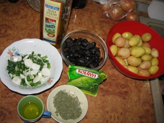 Cartofi noi crocanti la cuptor