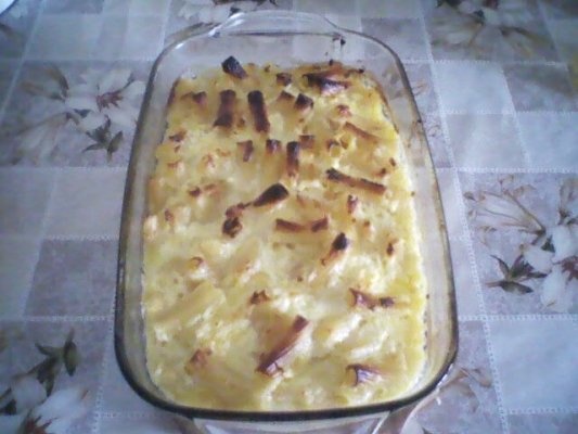 PASTE CU BRANZA SI CIOCOLATA