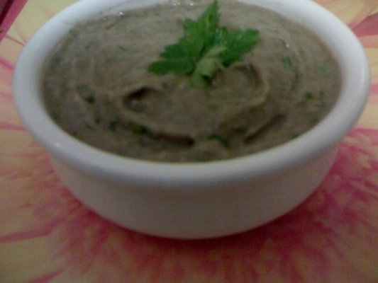 Salata de linte cu usturoi