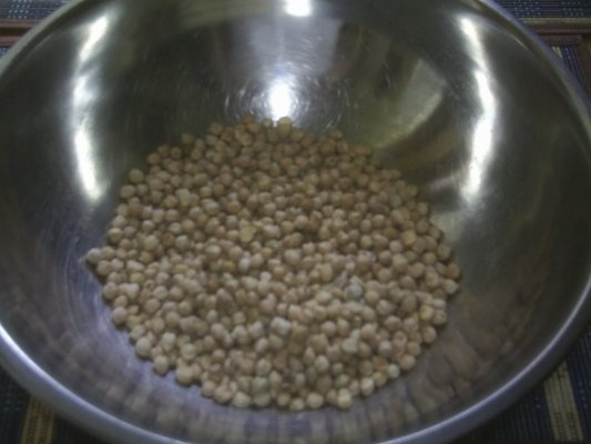 Piure (Pasta) din naut boabe uscate