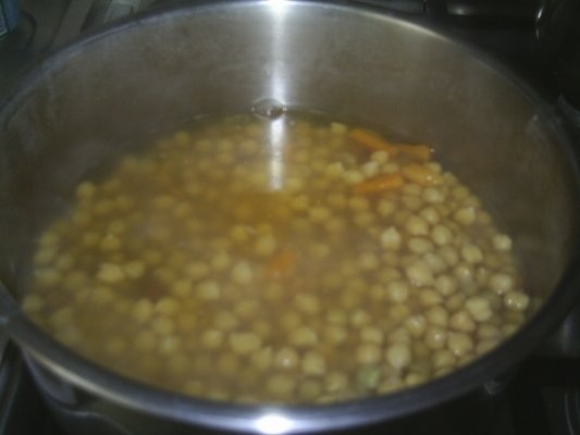 Piure (Pasta) din naut boabe uscate