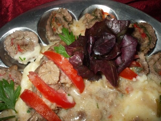 Rulouri de antricot cu ciuperci