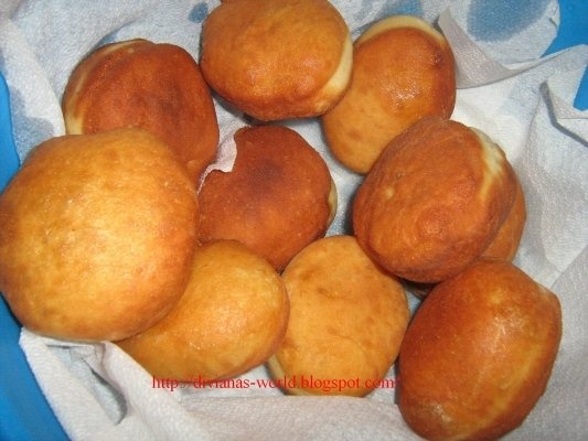 Gogosi si minciunele