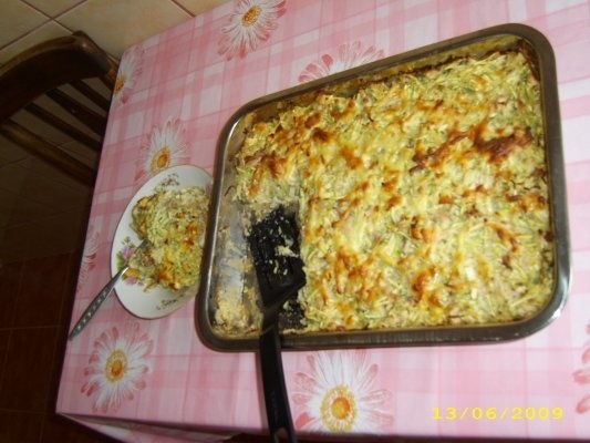 Budinca de dovlecei cu carne de pui