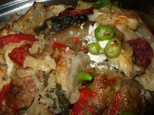 Sarmalute de manzat in frunze diferite