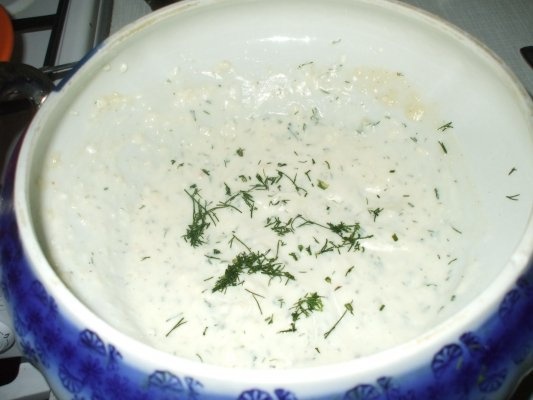 Fasole verde cu sos de usturoi