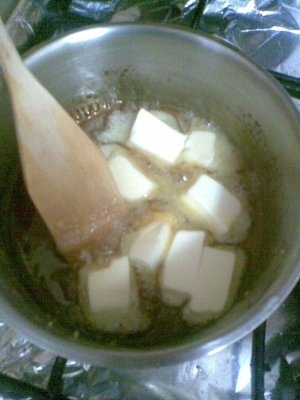 TARTA CU MERE SI MANGO