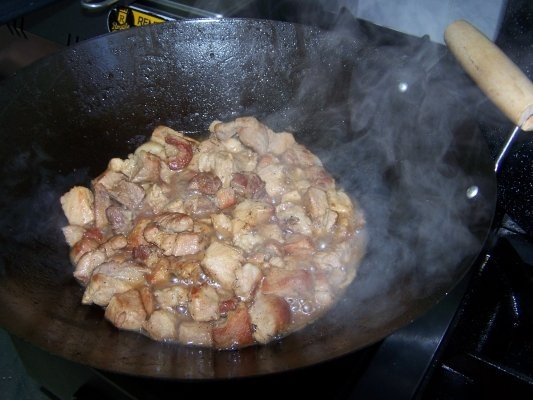 Tigaie picanta cu mamaliguta ( senzatii gustative!!!)