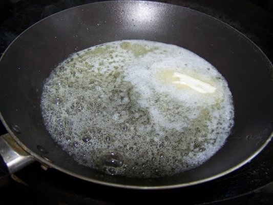 Ciulama de pui cu mamaliguta