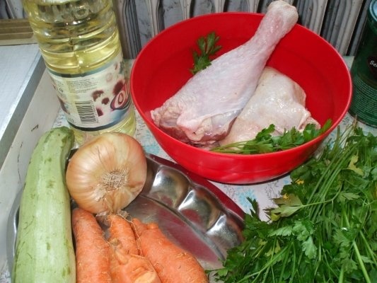 Supa de curcan cu taitei