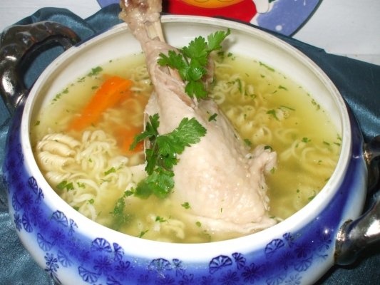 Supa de curcan cu taitei