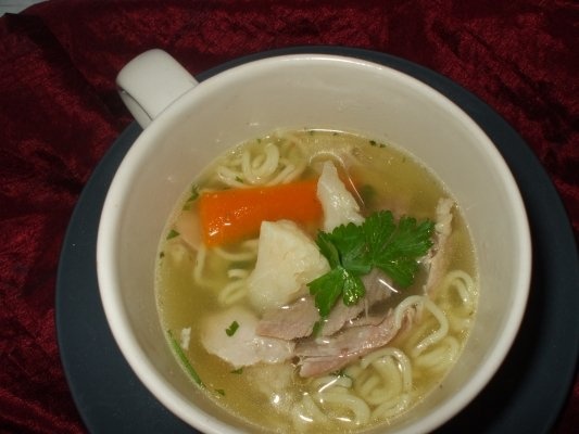 Supa de curcan cu taitei