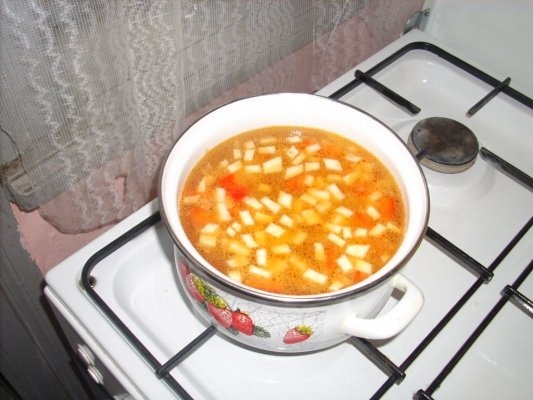 SUPA  DE LEGUME
