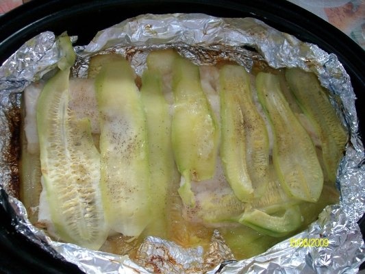 Pangasius cu dovlecei si sos Tzatziki