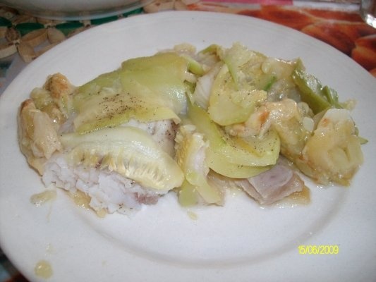 Pangasius cu dovlecei si sos Tzatziki