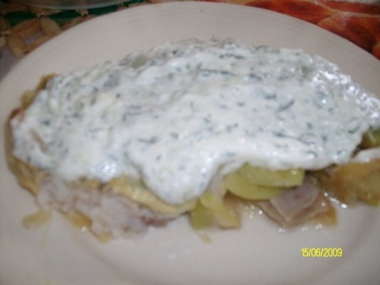 Pangasius cu dovlecei si sos Tzatziki