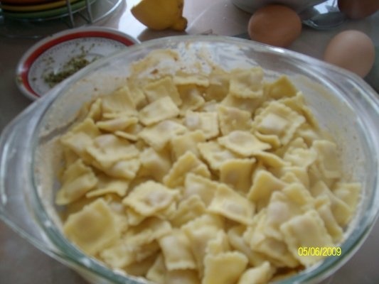 Raviolli cu branza la cuptor