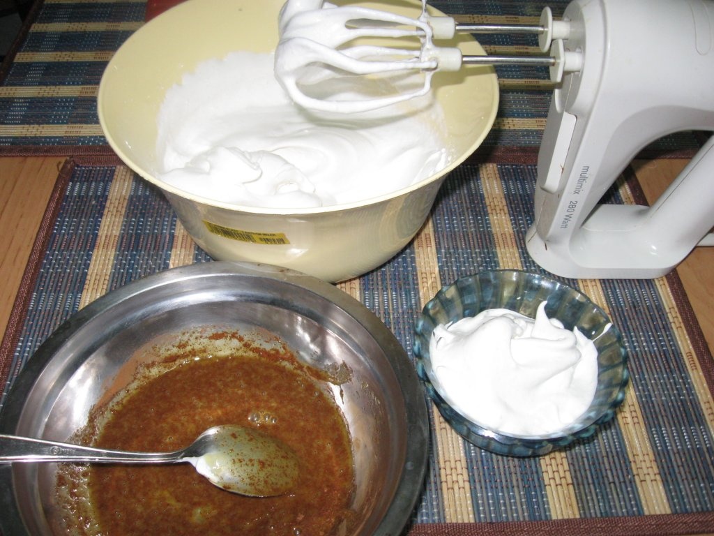 Prajitura cu scortisoara