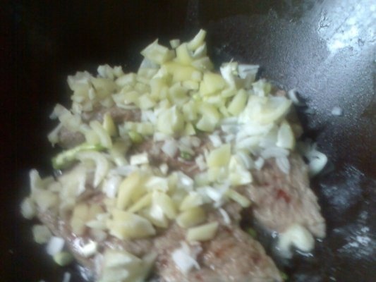 Fasole lata cu manzat