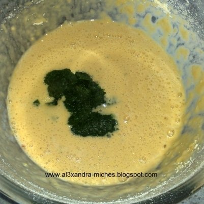 Ciorba din cuburi de omleta de ou cu spanac