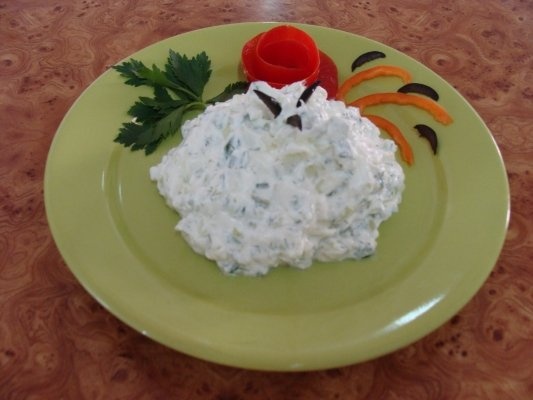 Salata Tzatziki