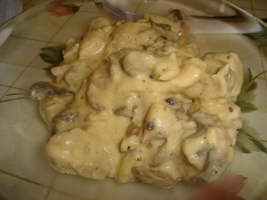 Pui cu ciuperci si smantana