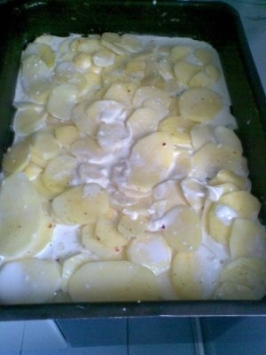 Cartofi gratinati