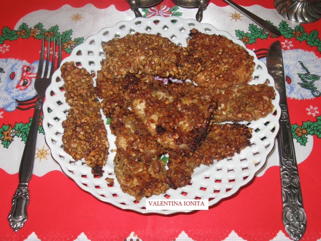 Piept de pui cu alune