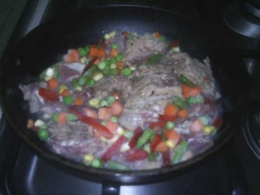 SOTE DE VITEL(VITA) CU LEGUME