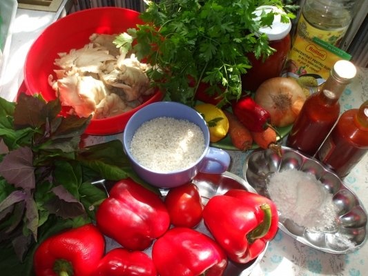 Ardei umpluti cu ciuperci