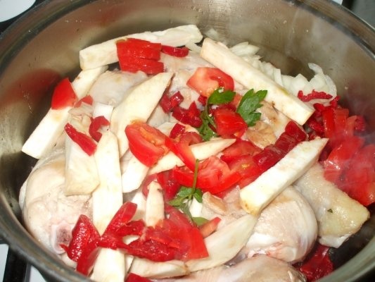 Ciocanele de pui cu telina