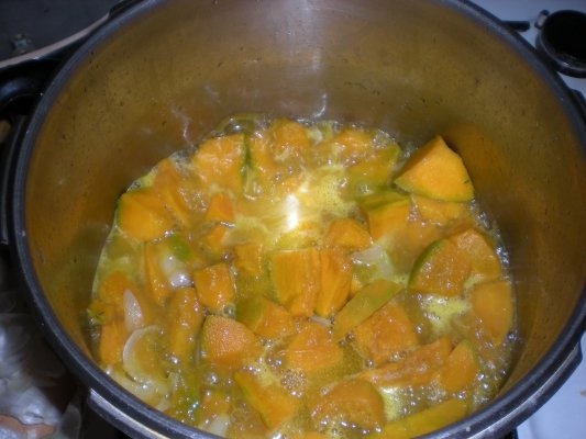 Crema de bostan turcesc