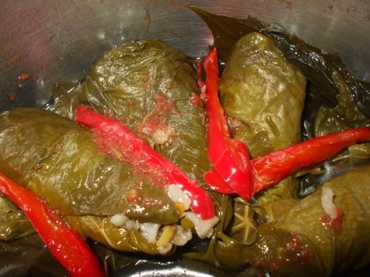 Sarmalute cu ciuperci in foi de vita