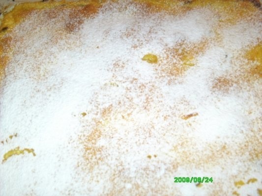 Prajitura cu iaurt si branza