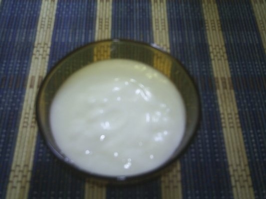 IAURT CU CEREALE INTEGRALE PENTRU UN MIC DEJUN SANATOS